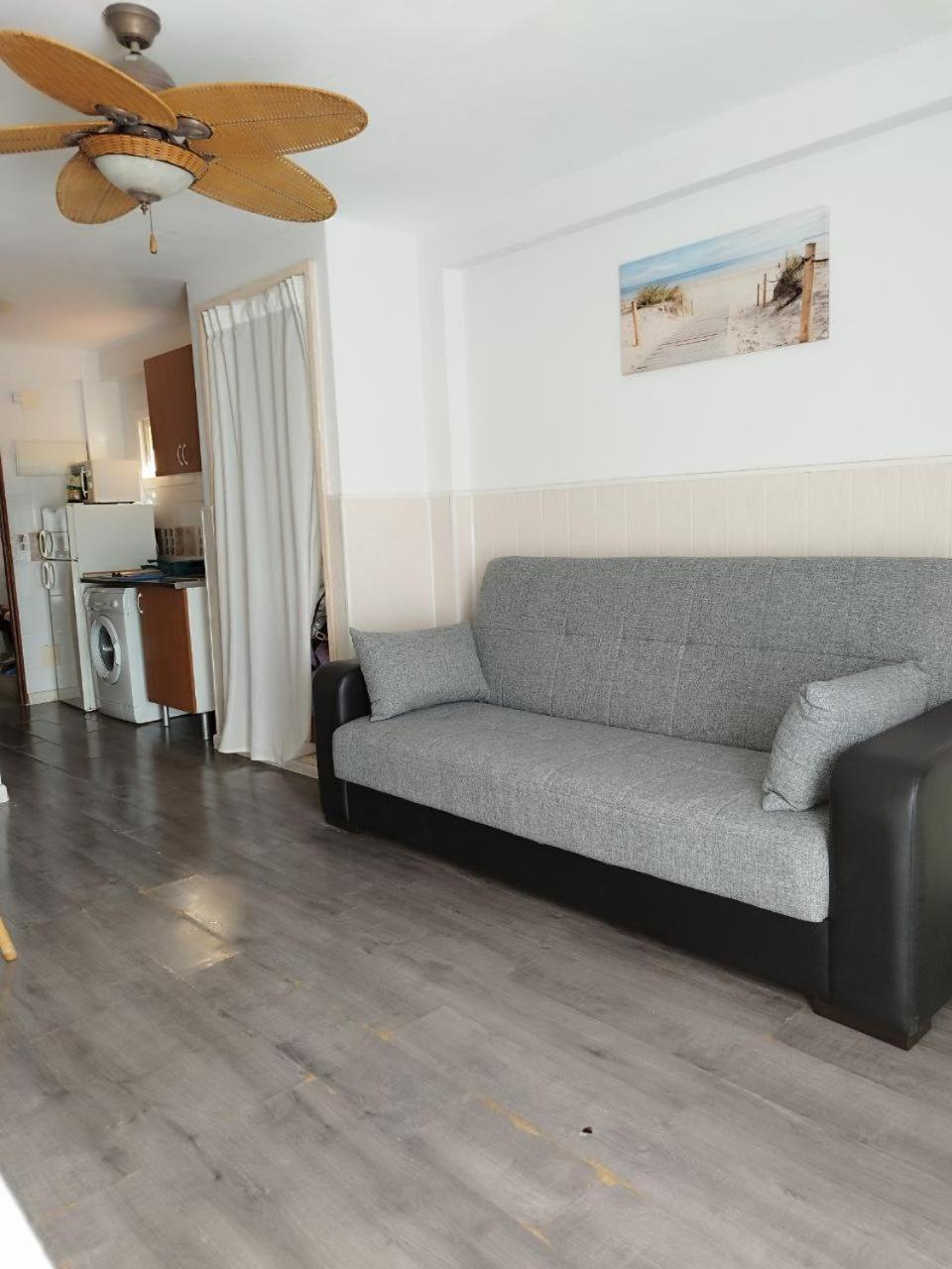 Nuevo Corinto Estudio 35 Metros Apartment Benalmadena Bagian luar foto